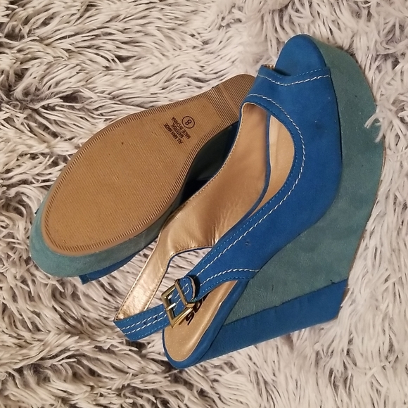 Suede Soda Platform Peep Toe Wedges - Picture 9 of 9